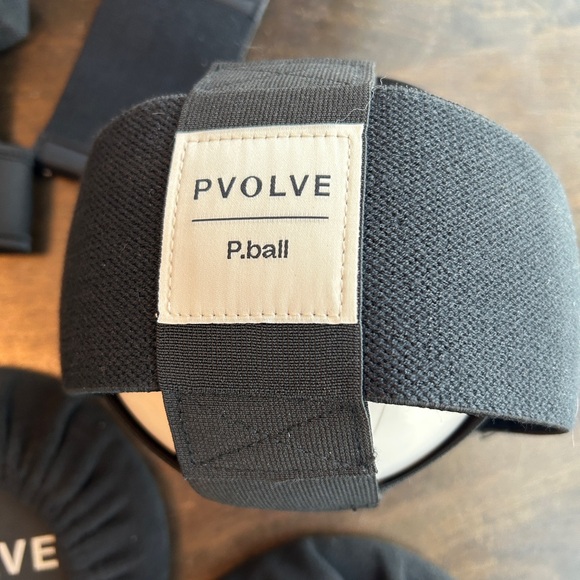 Pvolve Essentials Kit - Picture 6 of 11